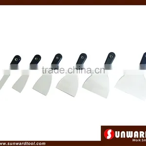 Nylon Handle Putty Knife thumbnail-1