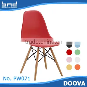 Simple Modern Offic Chair Without Wheels thumbnail-4