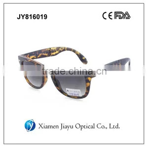 Folding Polarized Fashion Sunglasses thumbnail-1