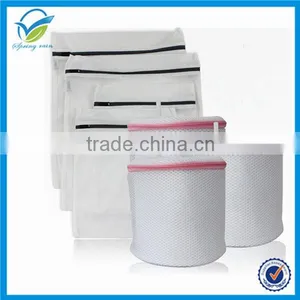 Deluxe Wash Bag System 4 Laundry Wash Bags and 3 Bra Wash Bags thumbnail-1