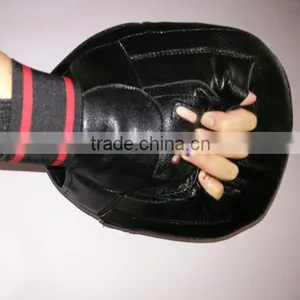 UWIN Martial Arts Training Equipment Taekwondo Kicking Target Hand Mitt New Product thumbnail-2
