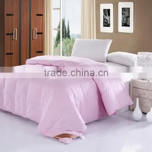 90% Pink Goose Down Luxury Duvet thumbnail-1