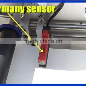 Germany Sensor Manual Labeling Machine,square Bottle Labeling Machine thumbnail-5