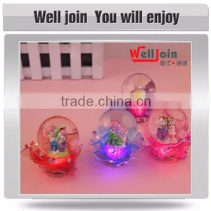 Flash Romantic Couples Glass Ball Crystal Ball thumbnail-3