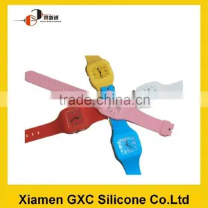 Colorfully Silicone Rubber Watch Bracelet for Girls thumbnail-1