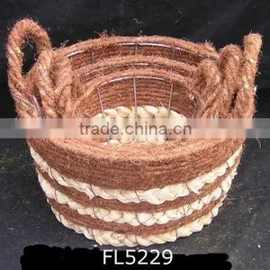 Weaved Rattan Flower Pot thumbnail-1