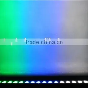 CE&RoHs Certificate Excellent Color Mixing Outdoor IP66 Pixel LED Bar 18* 4-in-1 RGBW Wall Washer LED Light thumbnail-4