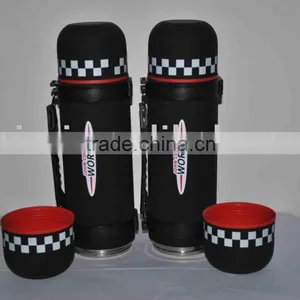 Stainless Steel Vacuum Flask With Two Covers thumbnail-1