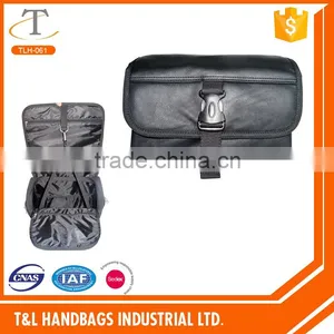 2016 Latest America Style PU Leather Polyester Fashional Travel Wash Bag Toiletry Bag for Unisex thumbnail-1