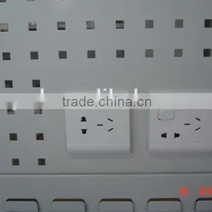 Industrial Heavy Duty Metal Work Tables thumbnail-4