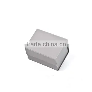 New Design Foldable Paper Gift Box With Magnet Closure thumbnail-3