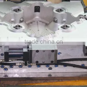 Customized China Plastic Mould Blowing Mold And Production Process thumbnail-6