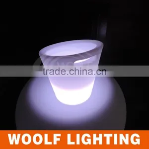Color Changing PE Plastic Flower Pot Garden Waterproof Glowing Led Outdoor Garden Flower Pots for Outdoor thumbnail-6