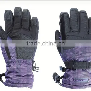 2015 Fashion Useful Cheap Ski Gloves thumbnail-3