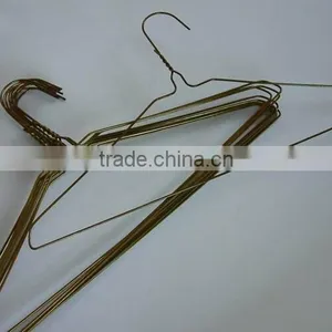 Iron Wire Laundry Hanger thumbnail-5