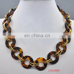 Party Queen Black Marble Circle Hook With Golden Lariat Necklace Jewelery thumbnail-1