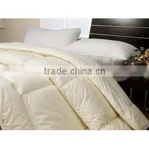 1200gsm Cube Fiber Comforter thumbnail-1