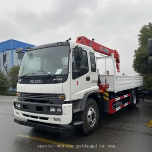 Isuzu Transport Vehicle Carrying a 5-ton Crane thumbnail-1