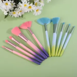 Portable 5-Piece Soft Bristled Makeup Brush Set New Fan-Shaped Eye Shadow Blush Concealer Face Brush for Convenient Application thumbnail-1