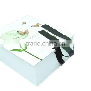 Hot Selling High Quality Cardborad Folding Shoes Box Customized thumbnail-5