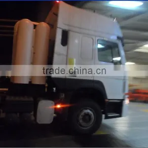 HOWO CNG 6X4 10 Wheeler Tractor Head for Sale thumbnail-1