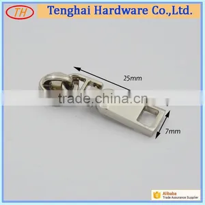 Hight Quality Factory Price,metal Zipper Slider for Garment Accessories thumbnail-2