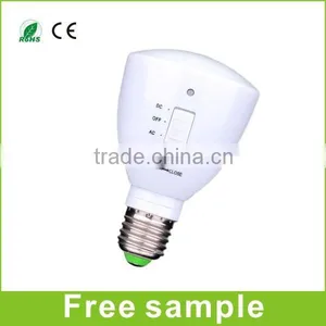 4W E27 Multifunction Retractable Rechargeable LED Bulbs Emergency Light thumbnail-3