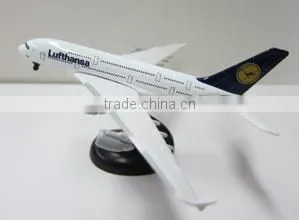 Mini Metal Model for Business Gifts, Car Shape Model or Madina Metal Model thumbnail-2