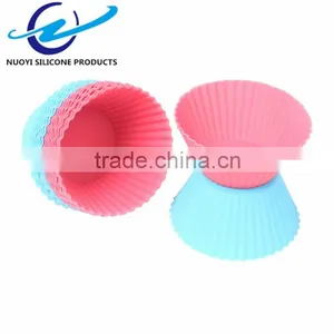 Mini Round Silicone Cup Cake Mold thumbnail-1