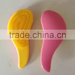 Plastic Hair Brush Magic Hair Comb thumbnail-6