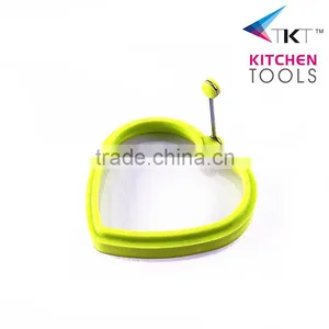 Bear Shaped Silicone Egg Ring Egg Baking Mold Egg Slicer thumbnail-3