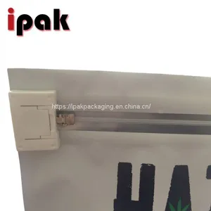 Custom Stand Up Child Resistant Packaging Bags With Zipper thumbnail-2