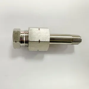 316 Stainless Steel Cylinder Adapter for Custom Applications - Precision Engineered Fitting thumbnail-1