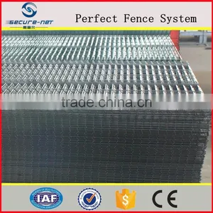 Galvanized Trellis Welded Steel Wire Fence Panel thumbnail-2