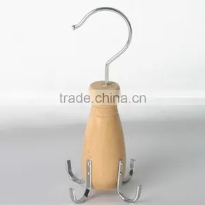Wooden Belt Hanger thumbnail-1