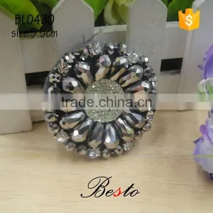 High-end Atmosphere Magntic Blinking Rhinestone Appliques thumbnail-1