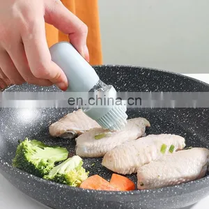 Kitchen Oil Dispenser With Brush Silicone Oil Dispenser Brush Glass Container Barbecue Spray Bottle for Kitchen Accessories thumbnail-4