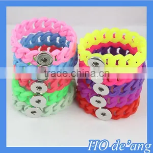 Hogift Fashion Silicone Bracelet DIY Personalized Buttons Bracelet thumbnail-1
