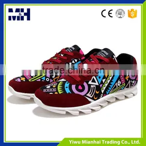 China Supplier High Quality New Model Sports Shoes Men thumbnail-2