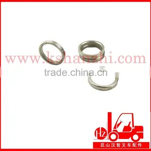 Forklift Part TOYOTA 1Z 2Z Seat , Exhaust Valve 13715-78300-71 thumbnail-1
