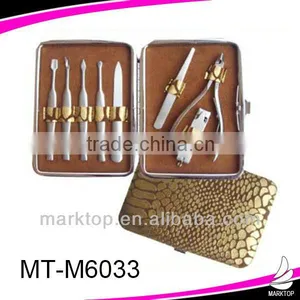 Fancy Gold Snake Skin Pattern Print Case 8PCS Stainless Still Golden Manicure Set thumbnail-1