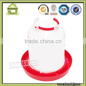 SDCD01 Plastic Red Chicken Drinker Chicken Waterer thumbnail-1