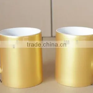 New Desigh Gold Color Porcelain Mug With Big Handle Wholesale thumbnail-1