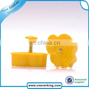 2015 Factory Directly Sell Bee Shaped Plastic Cookie Cutters thumbnail-3
