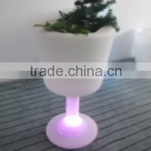 PE Plastic Flowerpot With LED Light YXF-4576A thumbnail-3