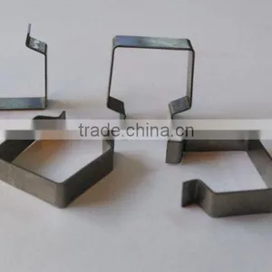 Custom Spring Steel Wire Clips thumbnail-1
