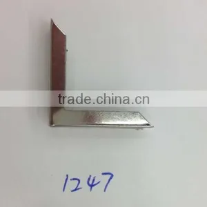 Decorative Metal Corner for Wallet thumbnail-1