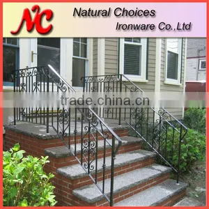 Beautiful Courtyard Fencing & Garden Fence thumbnail-1