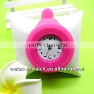 China Factory Custom Pink Colors Ladies Slim Rubber Watch 2013 Hot thumbnail-1