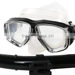 Diving Mask and Snorkel thumbnail-4
